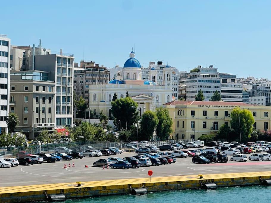 Blue Suite At Piraeus Port Экстерьер фото