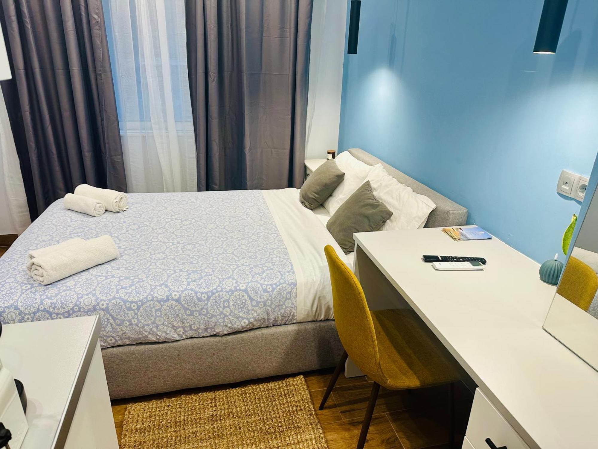 Blue Suite At Piraeus Port Экстерьер фото